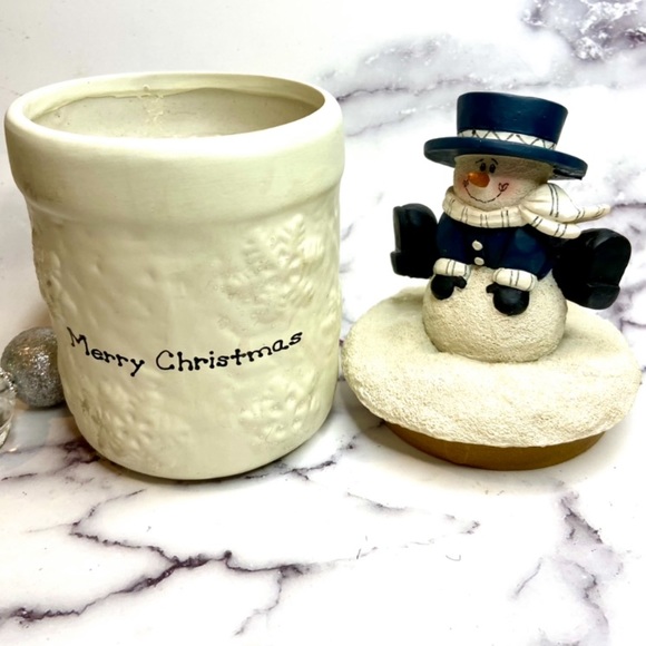❌❌SOLD❌❌Snowman Candle With Lid Christmas Holiday - Picture 8 of 14